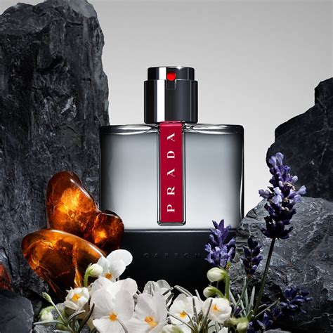 profumo prada carbon luna rossa|prada luna rossa carbon sephora.